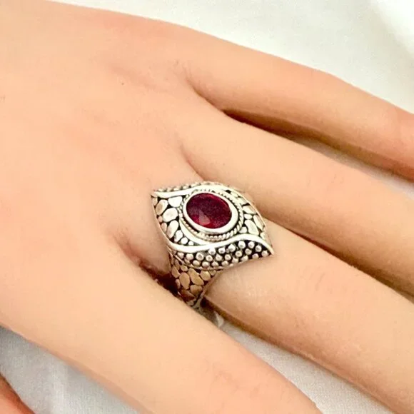 Bali Sterling Silver and Ruby Pebble Textured Statement Ring Size 8 - NWT - Picture 5 of 8
